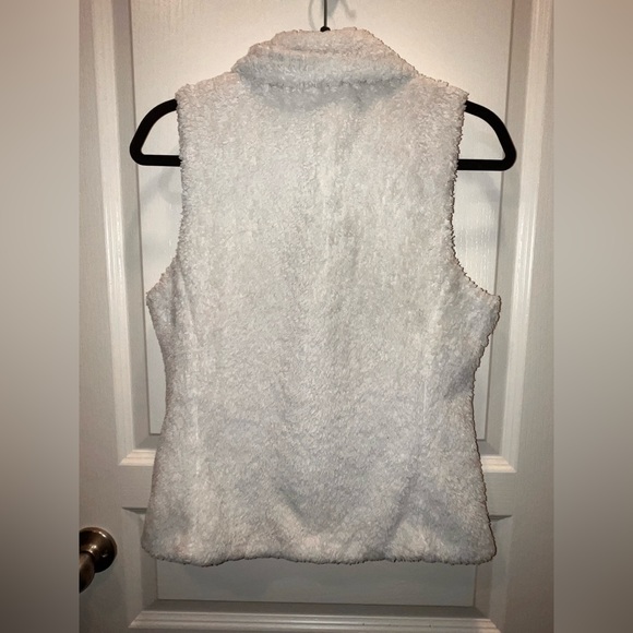 Patagonia Women’s Fleece Vest. Size M - Picture 4 of 4